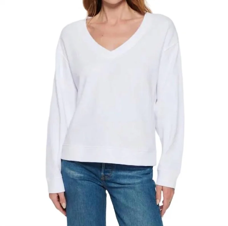 Wyatt Oversized V-Neck Top In White Oversized sweaters