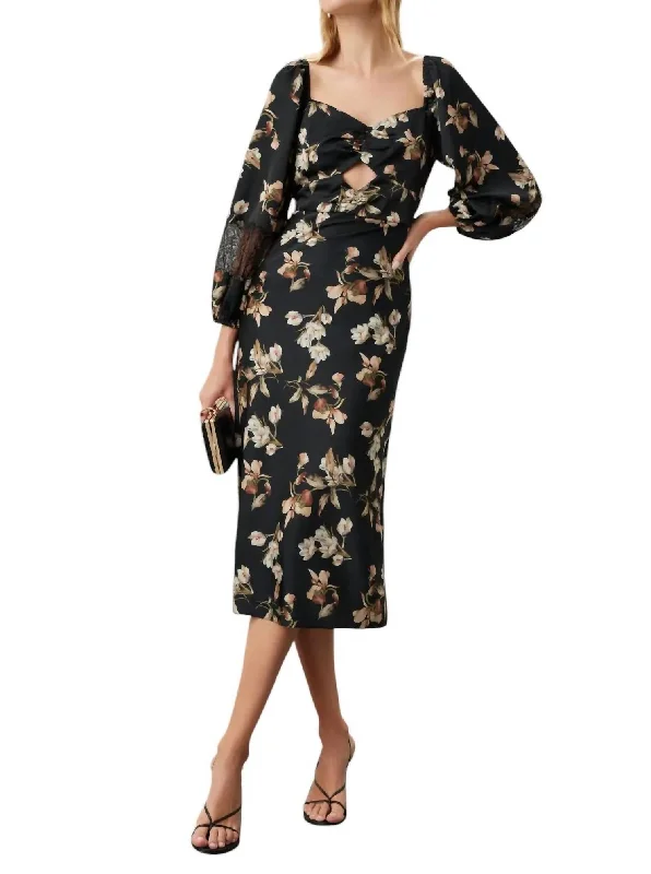 Amara Dress In Black Venetia Petal Holiday unclassified dresses