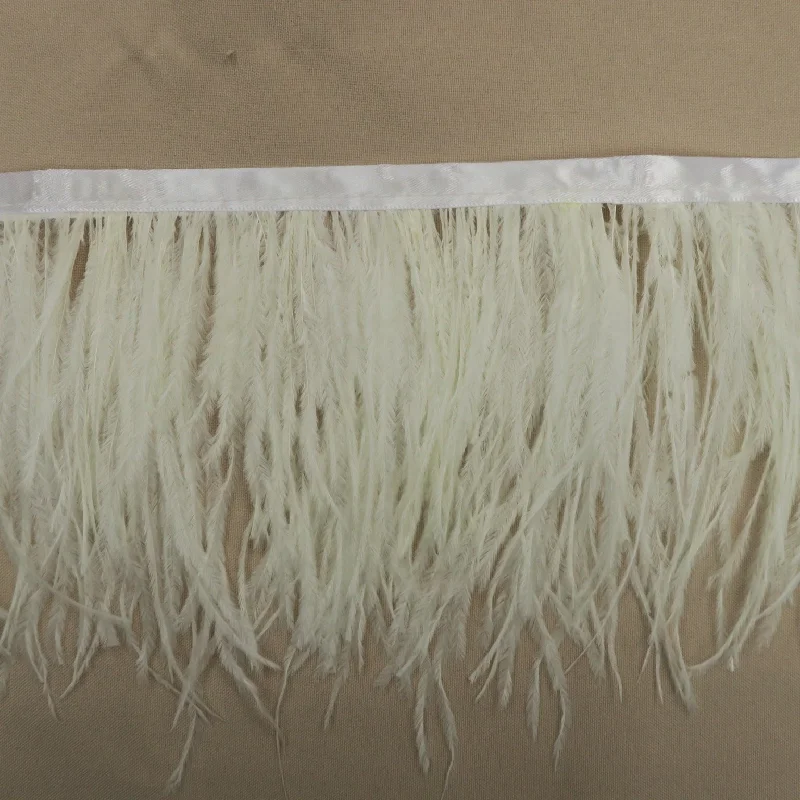 Cream Ostrich Feather Trim 2 PLY Vintage unclassified dresses