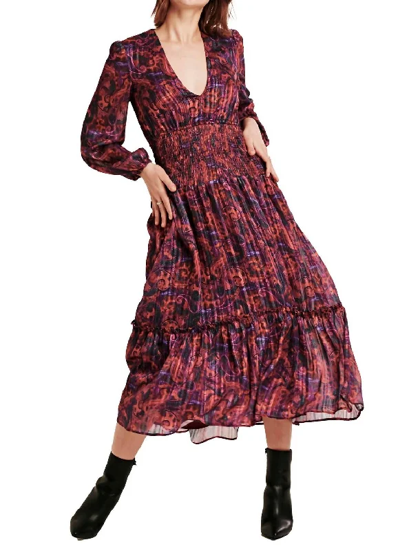 Amellia Deep V Dress In Plum Paisley Knitted unclassified dresses