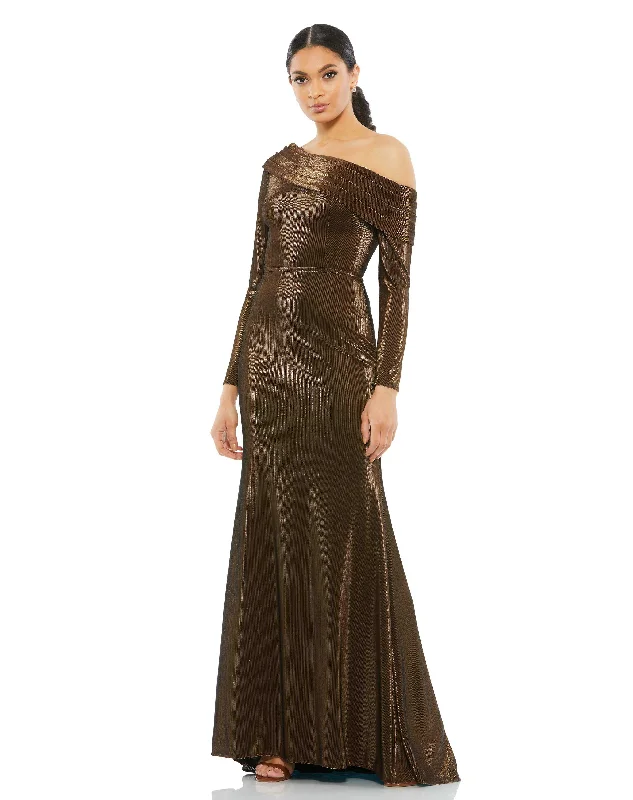 Textured Metallic Off-the-Shoulder Trumpet Gown Vacation unclassified dresses